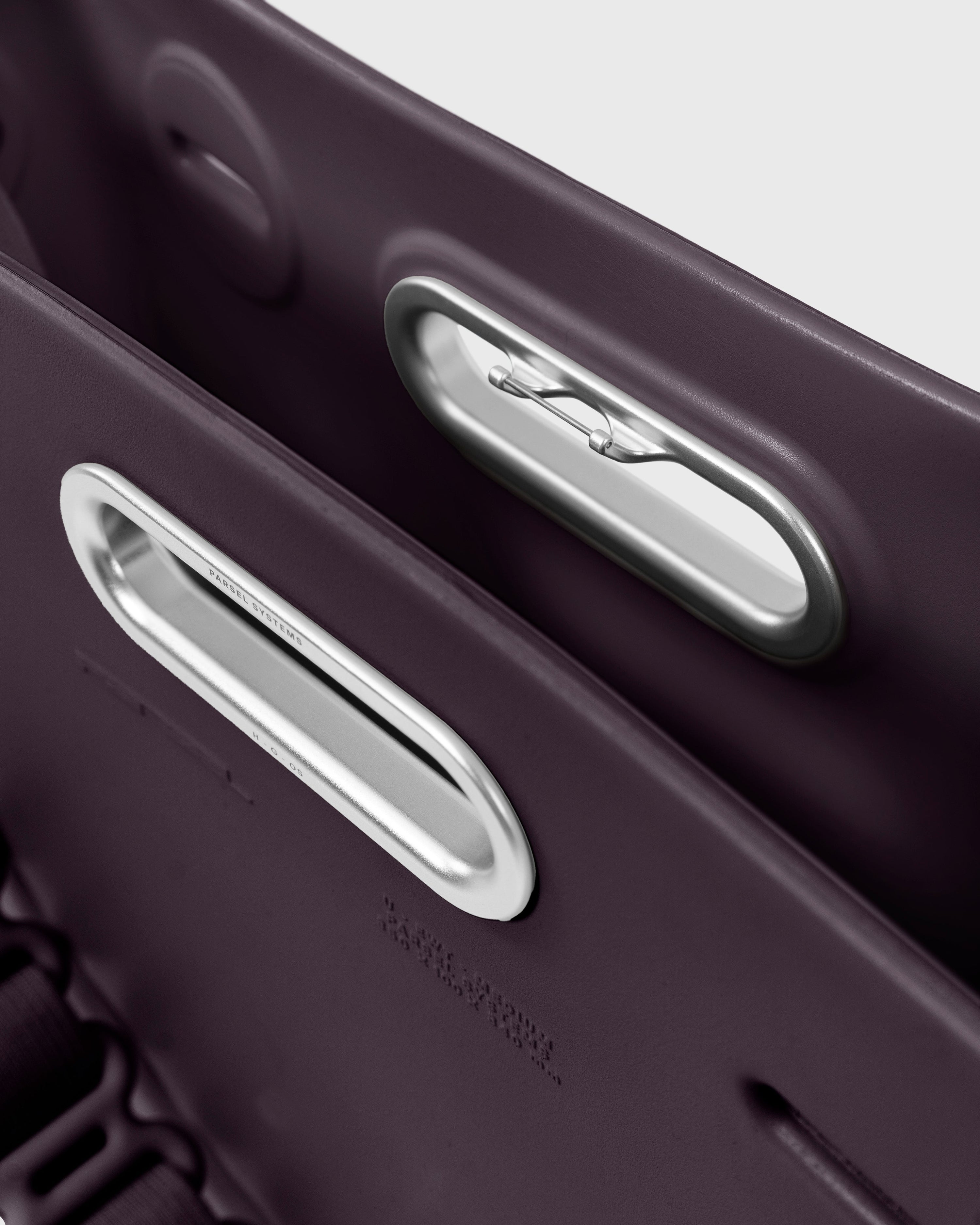 EAST WEST CLUTCH SYSTEM - MEDIUM