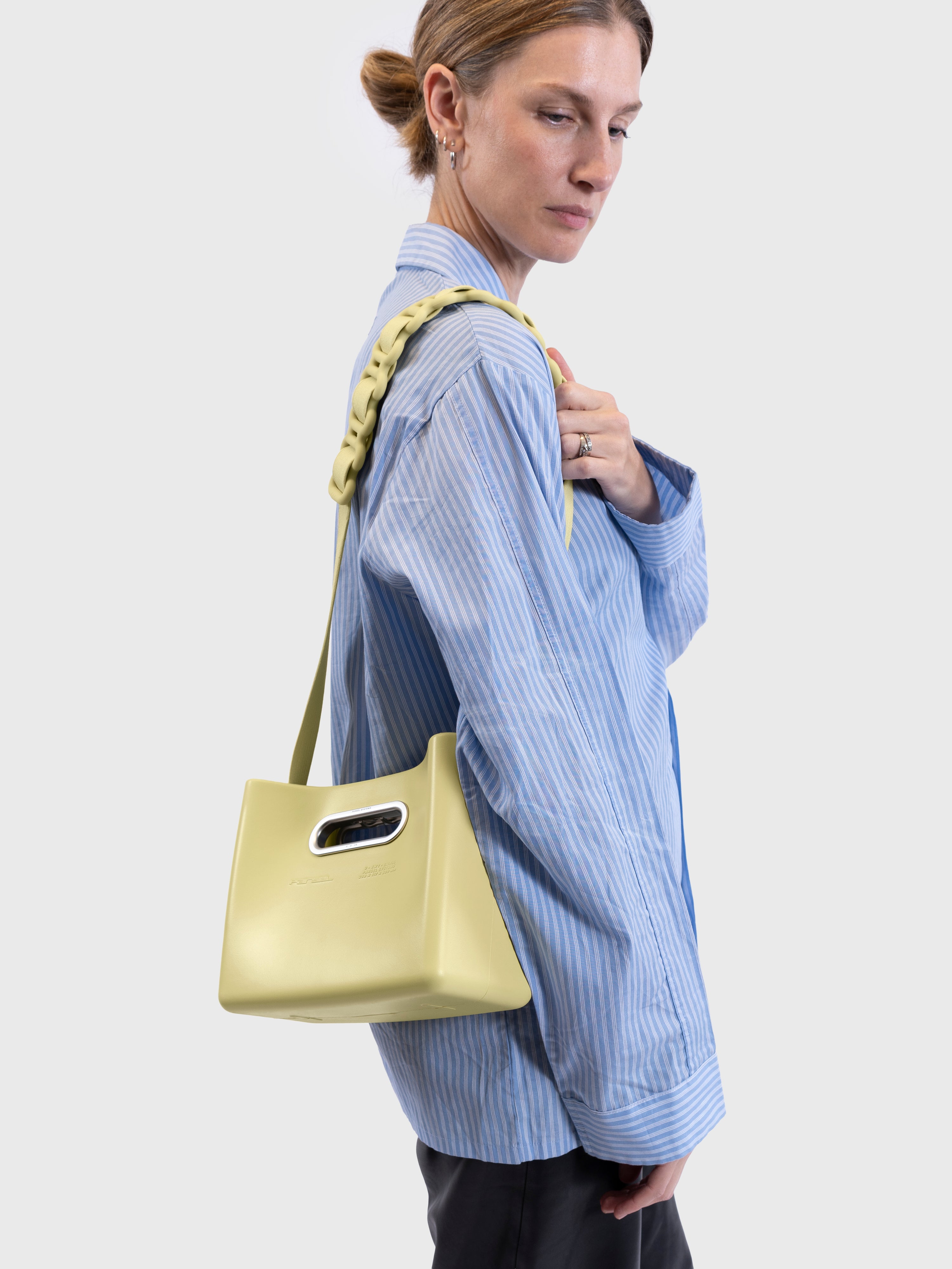 EAST WEST CLUTCH SYSTEM - SMALL