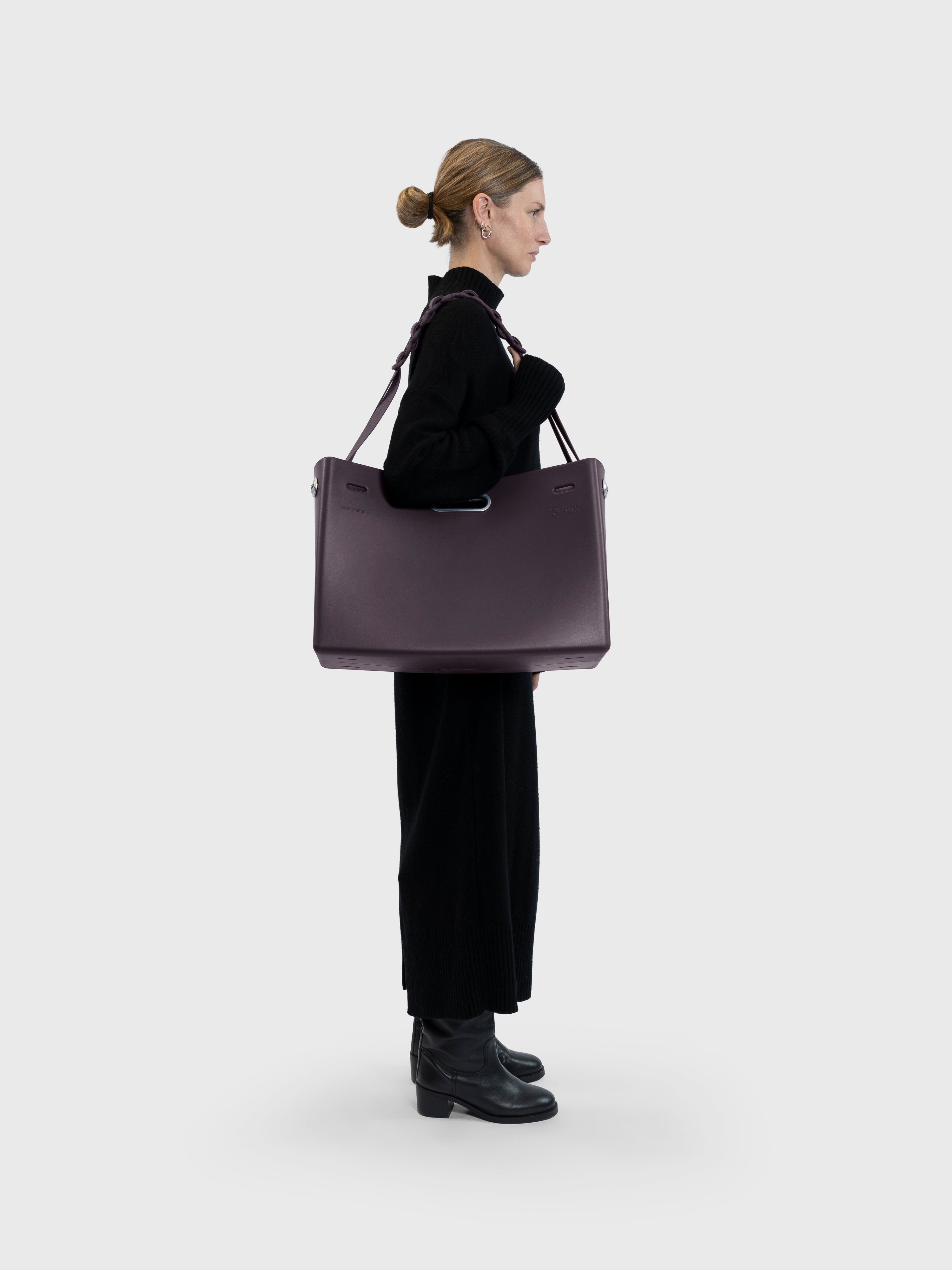 EAST WEST CLUTCH SYSTEM - XL