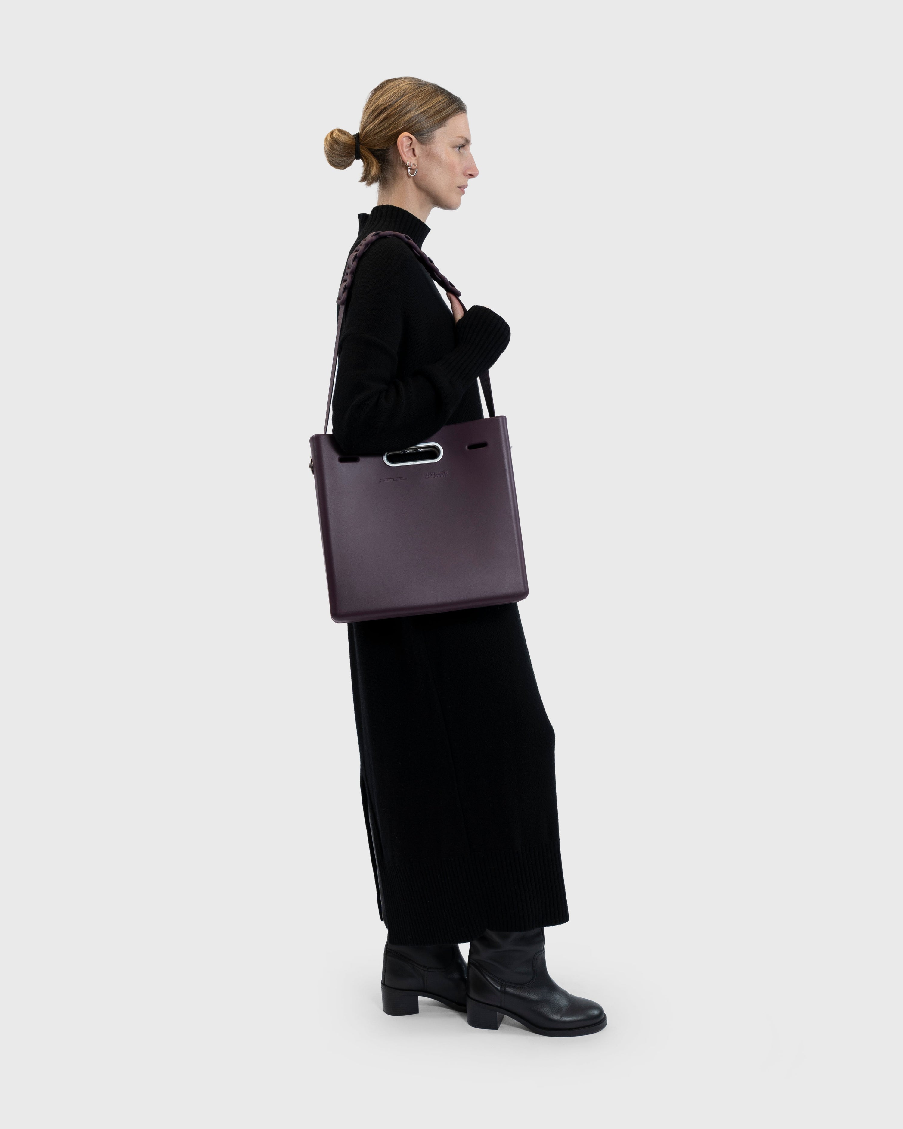 EAST WEST CLUTCH SYSTEM - MEDIUM