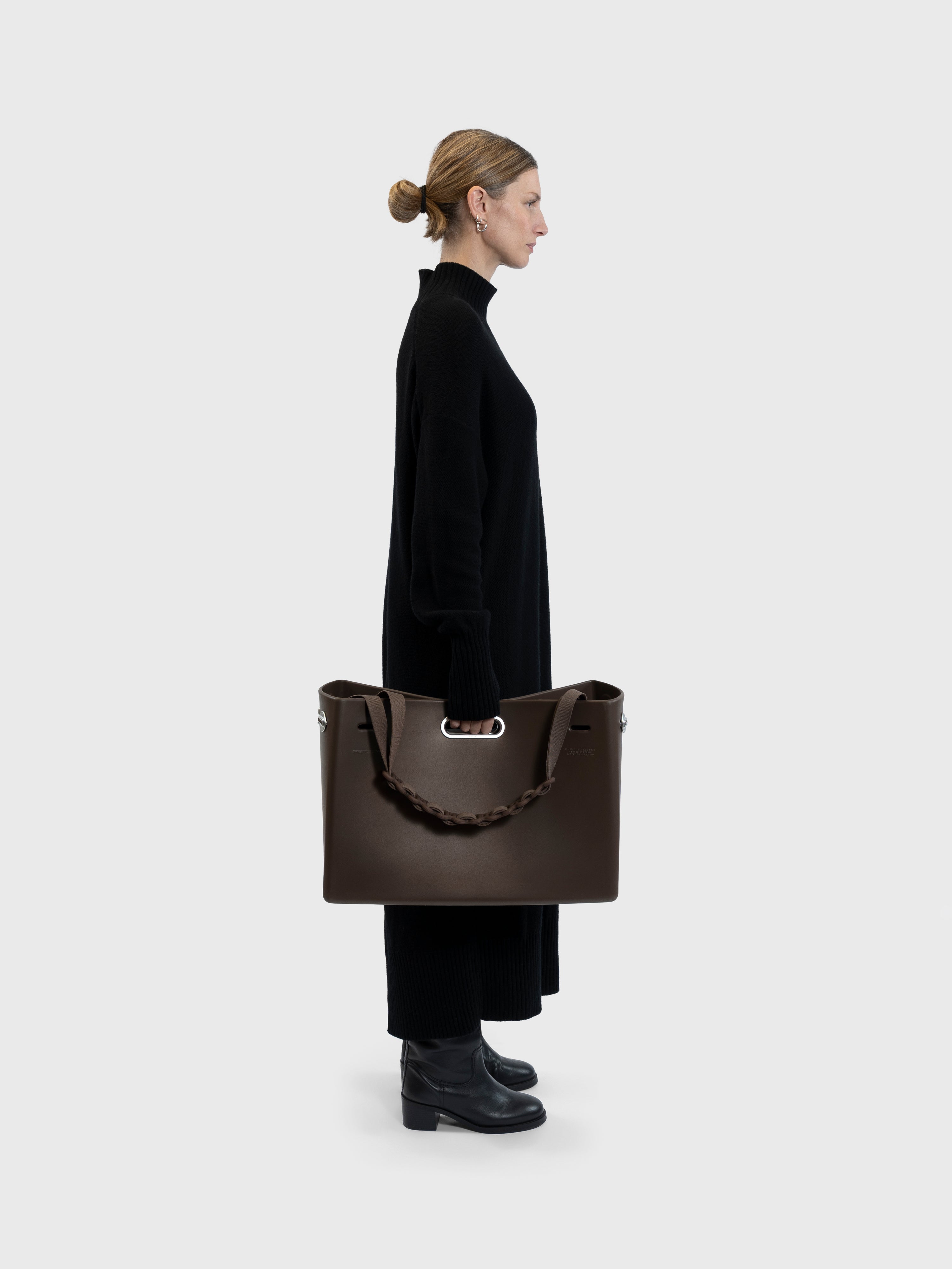 EAST WEST CLUTCH SYSTEM - XL